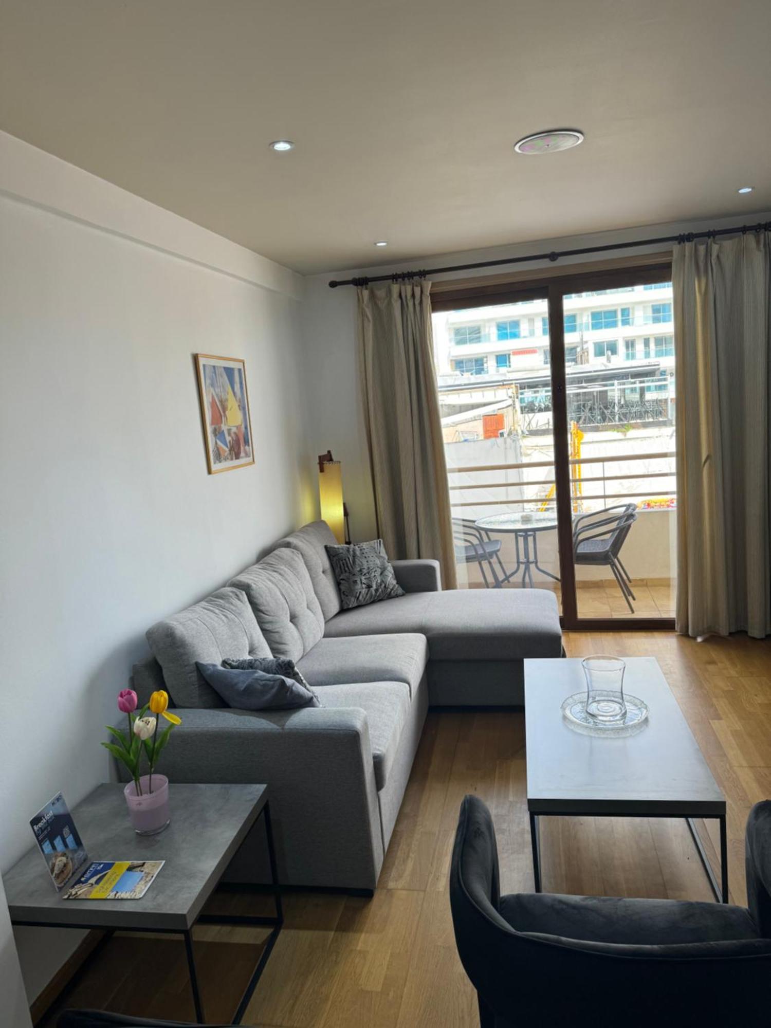 Ithaki Phinikoudes Apartment No. 105 Larnaca Dış mekan fotoğraf