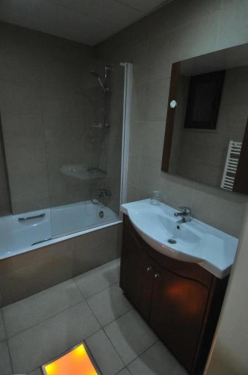 Ithaki Phinikoudes Apartment No. 105 Larnaca Dış mekan fotoğraf